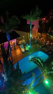 Bangalô House - Praia do Rosa SC