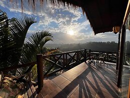Bangalô House - Praia do Rosa SC