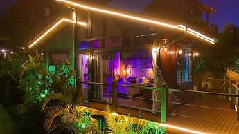 Bangalô House - Praia do Rosa SC