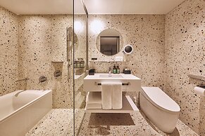 voco Osaka Central by IHG