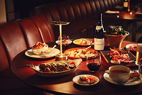 voco Osaka Central by IHG