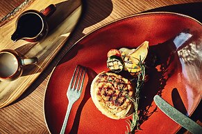 voco Osaka Central by IHG