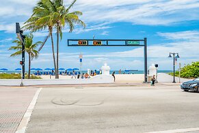 Purple Pelican by Opus (Suite 1)