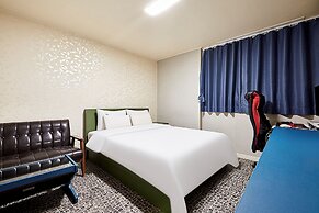 GALLERIA HOTEL