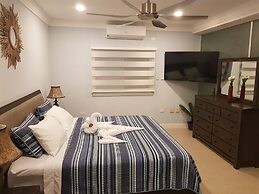 Luxury 4-Bedroom villa