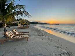 Luxury 4-Bedroom villa