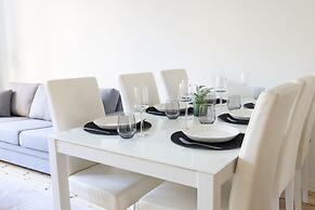 2ndhomes Brand New 3BR Deluxe Apartment