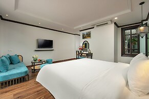 Media Central Hotel & Spa