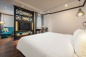 Media Central Hotel & Spa