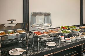 Media Central Hotel & Spa