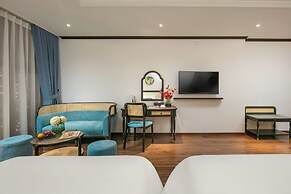 Media Central Hotel & Spa