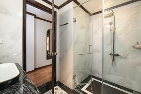 Media Central Hotel & Spa