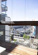 2ndhomes Deluxe Studio w Sauna & Balcony