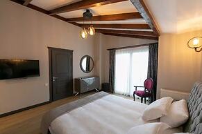 Alya Kartepe Villa Hotel