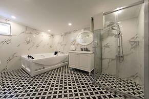 Alya Kartepe Villa Hotel