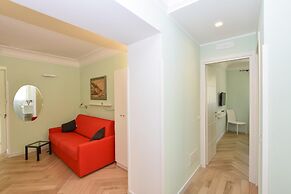 CARPEDIEM. Apartment with 59 steps-gradini. In the center of Amalfi at