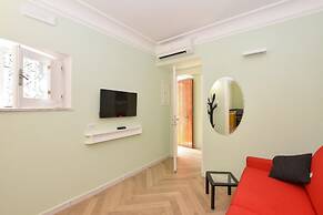 CARPEDIEM. Apartment with 59 steps-gradini. In the center of Amalfi at