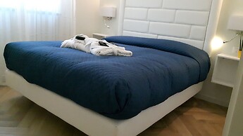 CARPEDIEM. Apartment with 59 steps-gradini. In the center of Amalfi at