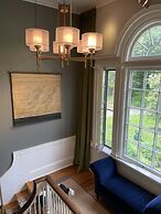 16 Elm Heritage Hotel