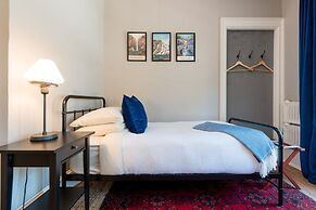 16 Elm Heritage Hotel