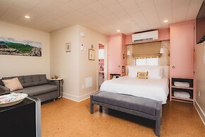 Blue Ridge Tourist Court