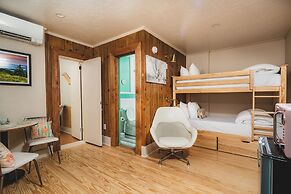 Blue Ridge Tourist Court