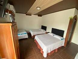 Hotel y Restaurante Las Adas y Estrellas