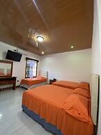 Hotel y Restaurante Las Adas y Estrellas