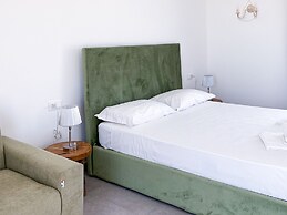 Dimora Calauriia - Adults Only