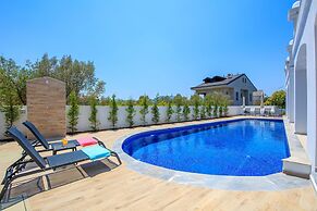 Orka World Villa 2 in Oludeniz