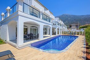 Orka World Villa 2 in Oludeniz