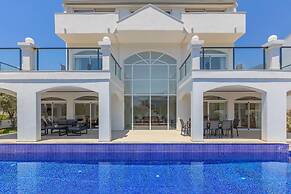 Orka World Villa 1 in Oludeniz