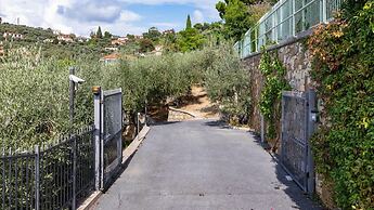 Italianway - Luxury Apartment in Modern Villa 2