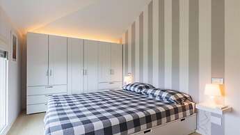 Italianway - Luxury Apartment in Modern Villa 2