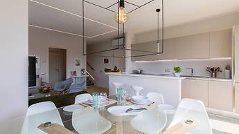Italianway - Luxury Apartment in Modern Villa 2