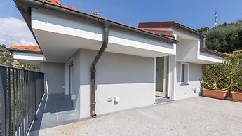 Italianway - Luxury Apartment in Modern Villa 2