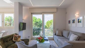 Italianway - Luxury Apartment in Modern Villa 2