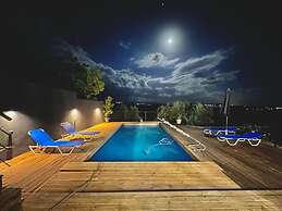 Private Pool Villa GGK