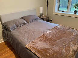 Feel Cozy At Home In Cio A Clean Bright Welcoming Private Updated Room