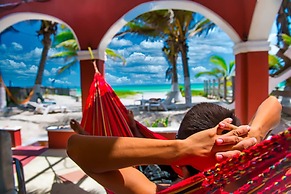 Location Location Location Best Beachfront Spot in El Cuyo With Stunni
