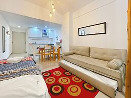 San Telmo - Paseo De La Cisterna Building