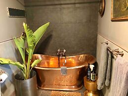 Water Vinyasa Fire Pit Pool Outdoor Lounge