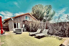 Water Vinyasa Fire Pit Pool Outdoor Lounge