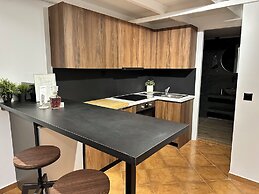 Maisonette Near Beach & City Center