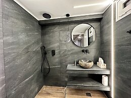 Maisonette Near Beach & City Center