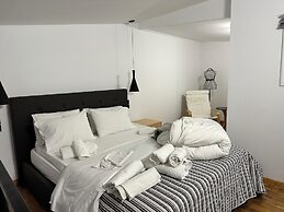 Maisonette Near Beach & City Center