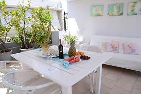 Maisonette Near Beach & City Center