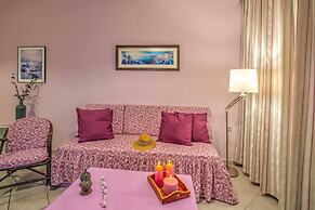 Bbq, Balcony, 42mbps, King, Backyard, Full Kitchen-1