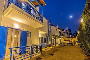 Bbq, Balcony, 42mbps, King, Backyard, Full Kitchen-1