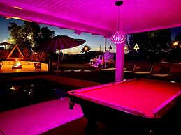 Fire Vinyasa View Fire Pit Poolpets Allowed